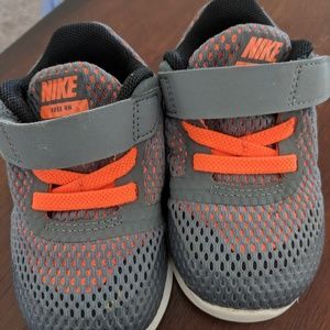 Toddler Nike Free RN Shoes